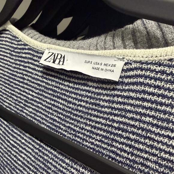Zara Navy & White Stripe Long Sleeve V-Neck Midi Dress NWOT - Picture 5 of 5